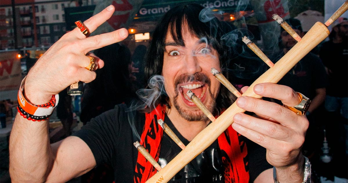 Josh Kesselmann compra a High Times