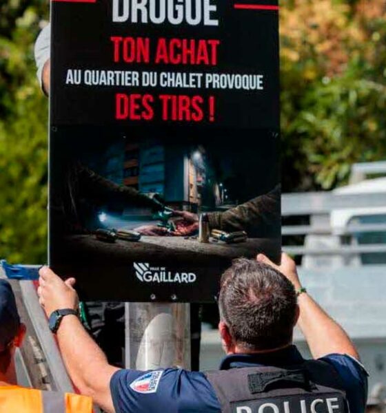 Um cartaz para combater o tráfico de droga no Chalet