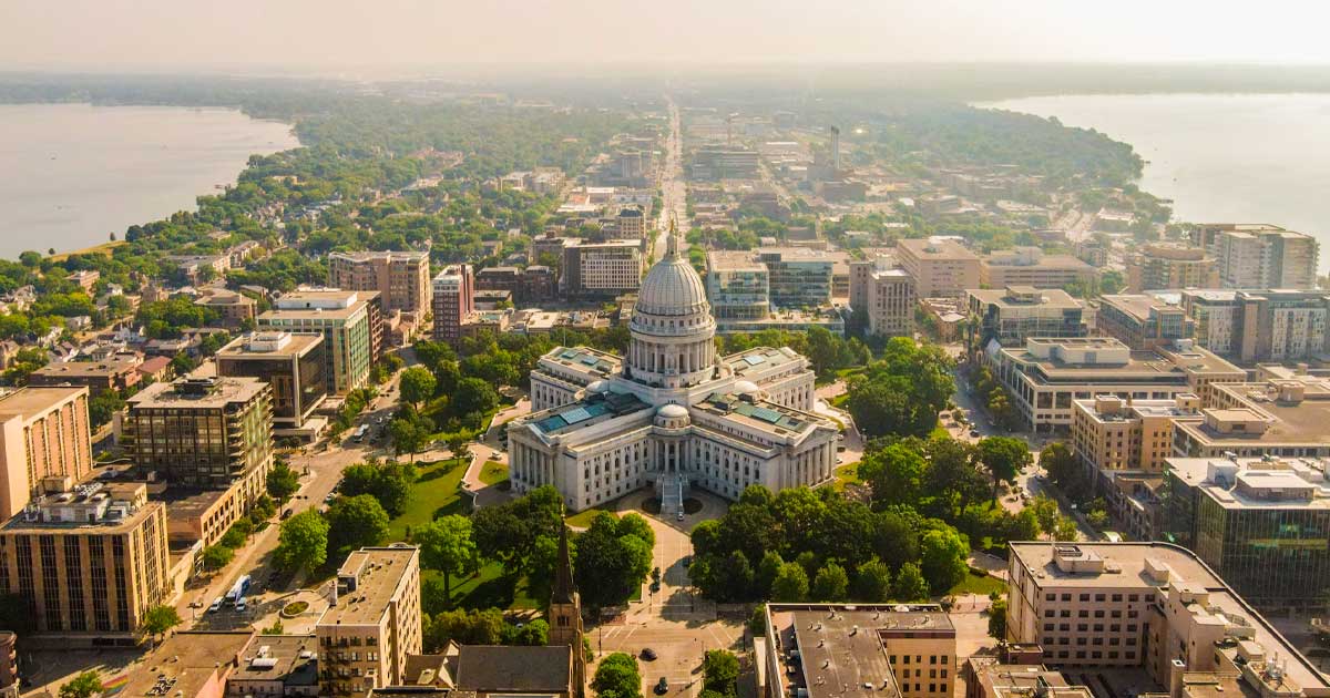 Legalização da canábis no Wisconsin em 2027